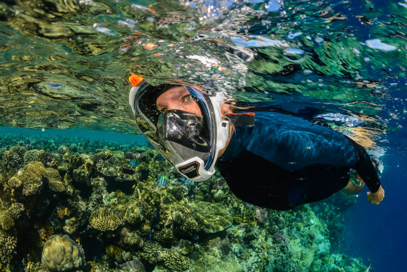 Snorkelen met een volgelaatsmasker